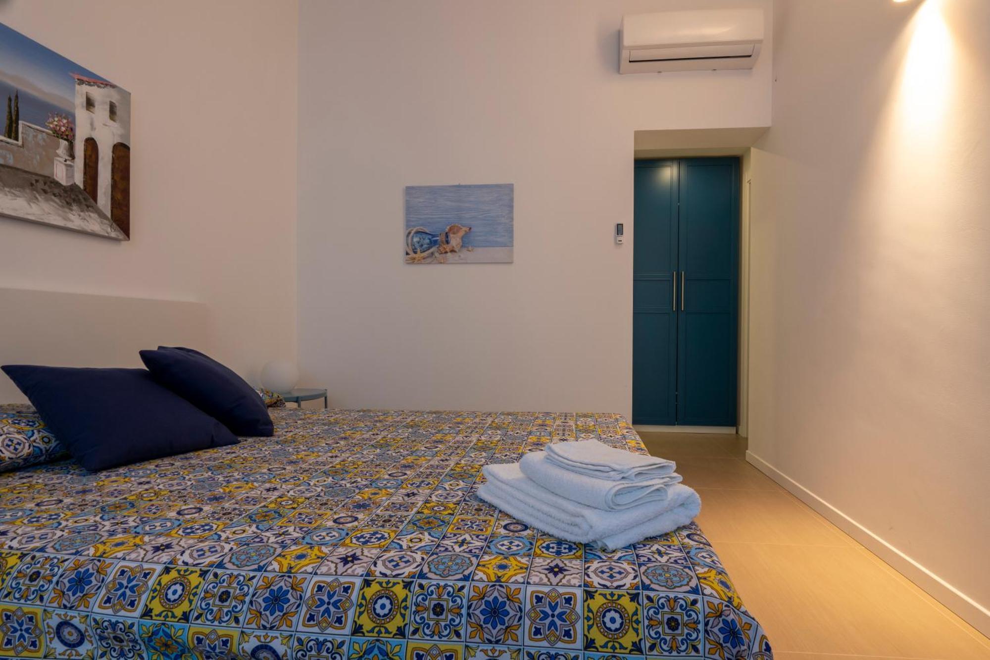 Blu D'Eraclea Apartman Palermo Kültér fotó